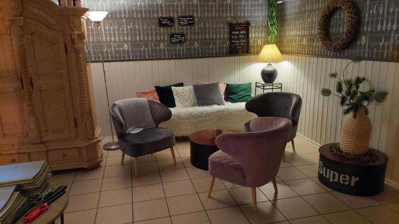 Ferienwohnung Fuchsbau Jueterbog エクステリア 写真