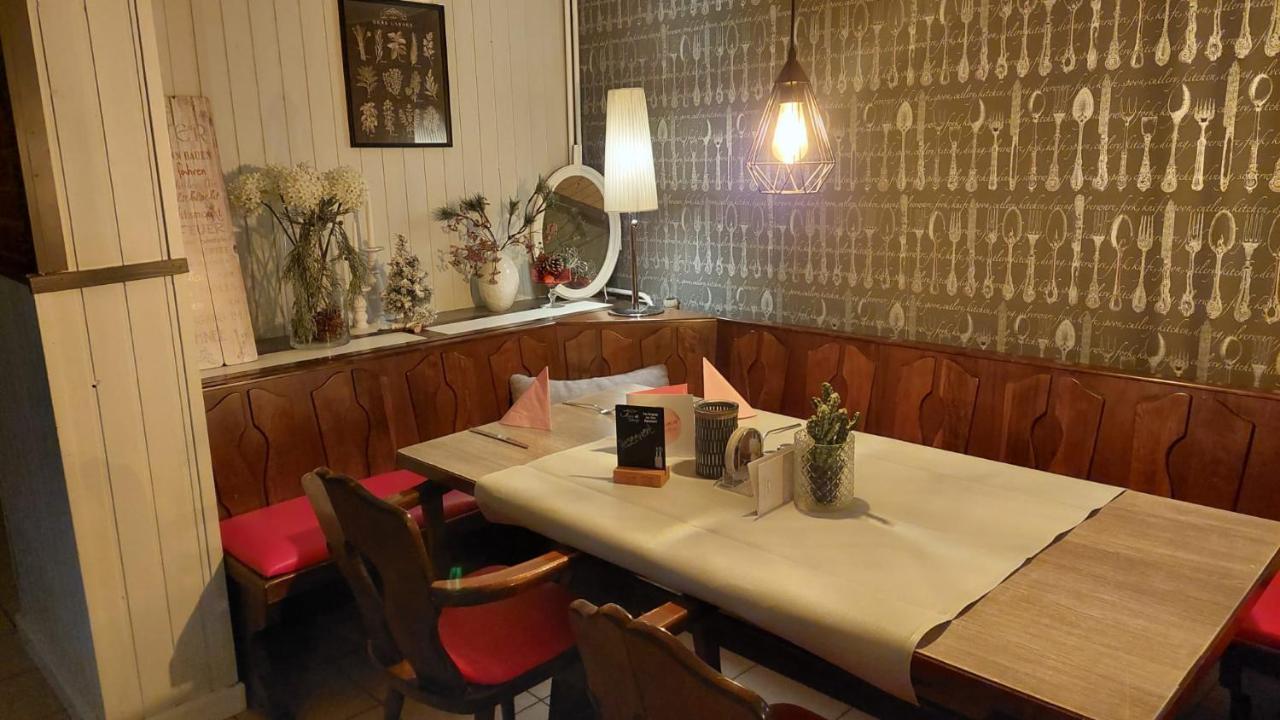 Ferienwohnung Fuchsbau Jueterbog エクステリア 写真